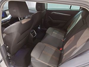 Skoda Octavia bild 10