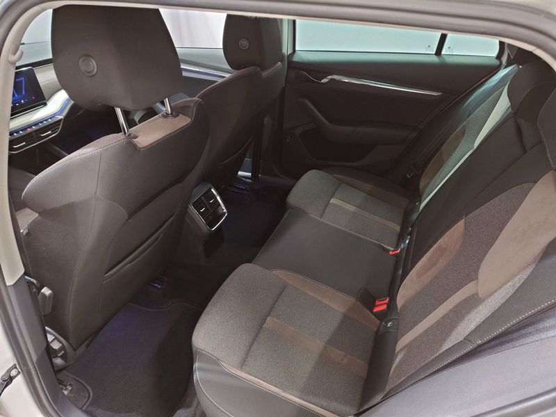 Skoda Octavia bild 10