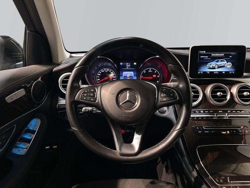 Mercedes GLC220 bild 9