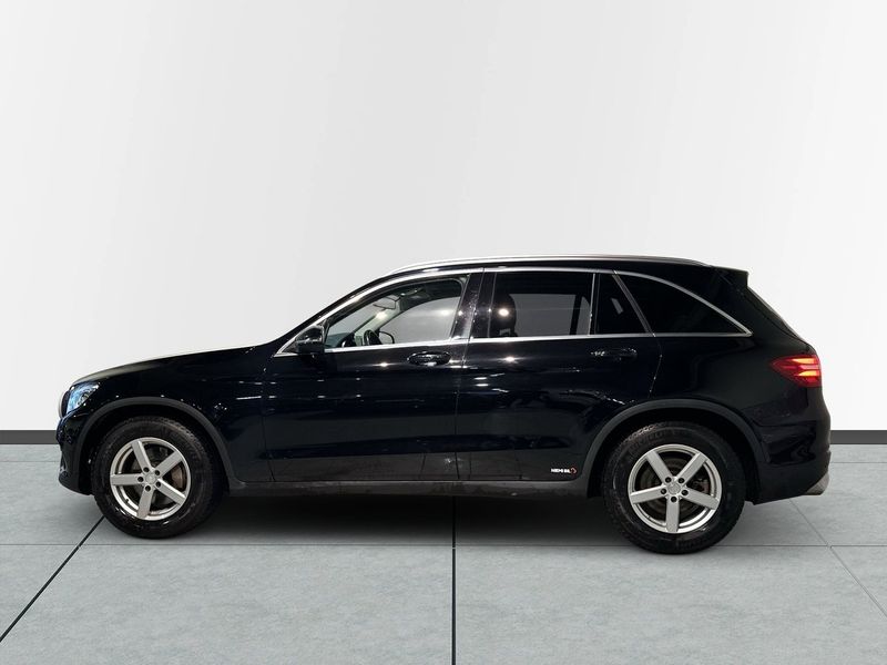 Mercedes GLC220 bild 4