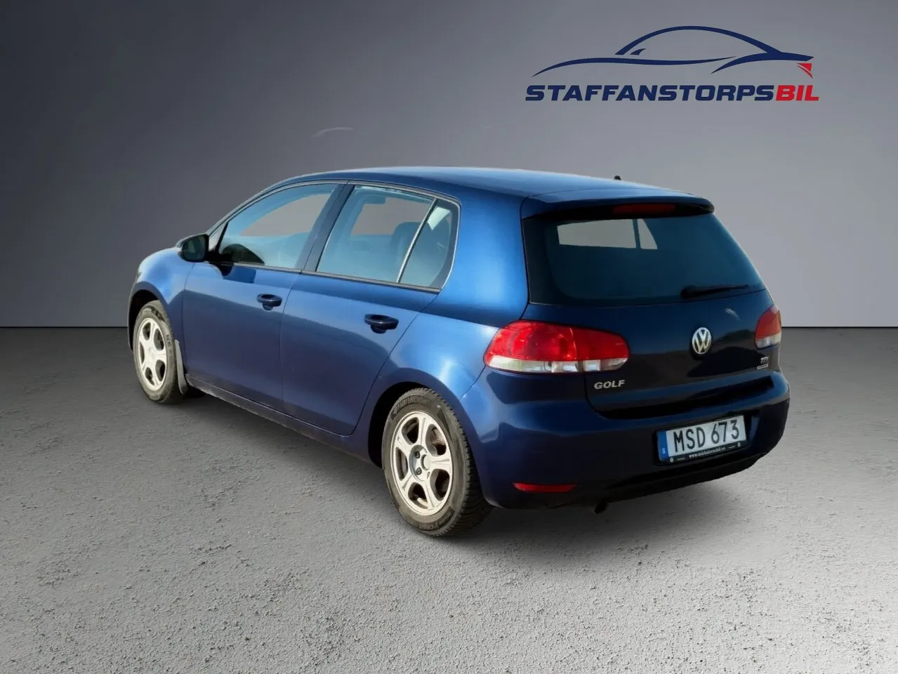 Vehicle image 7