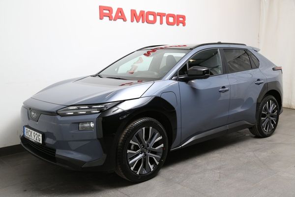 Subaru Solterra Touring + | XT 74.7 kWh AWD - 2026