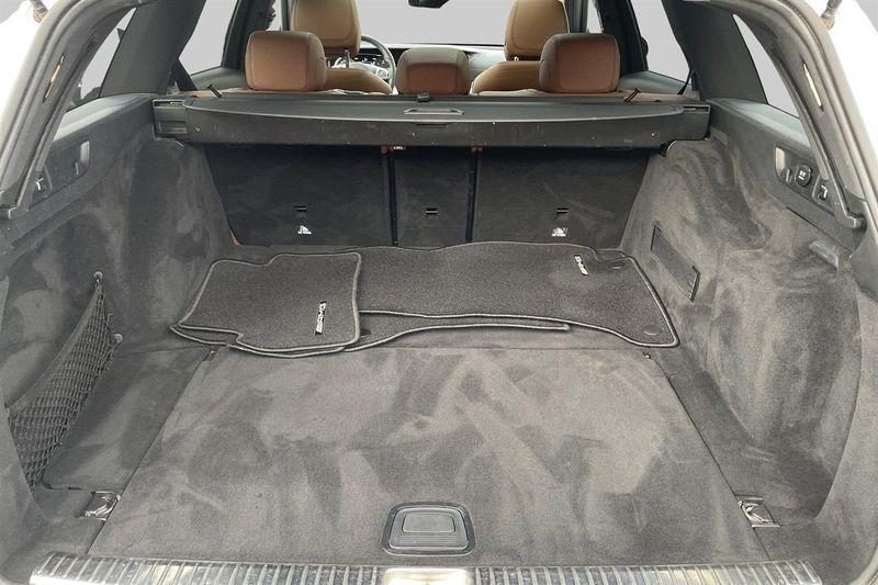 Mercedes E220 bild 16