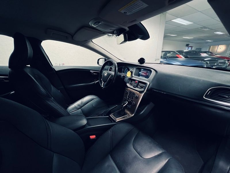 Volvo V40 bild 10
