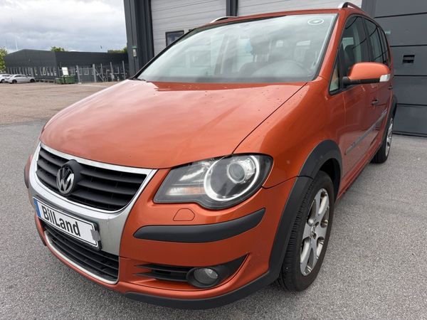 Volkswagen Crosstouran 7-seater 1.4 TSI Cross Euro 4 - 2008