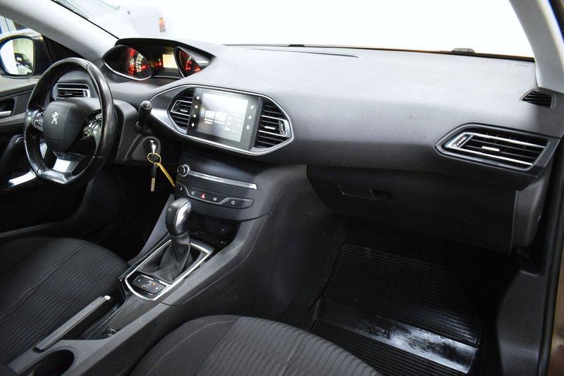 Peugeot 308 SW bild 10