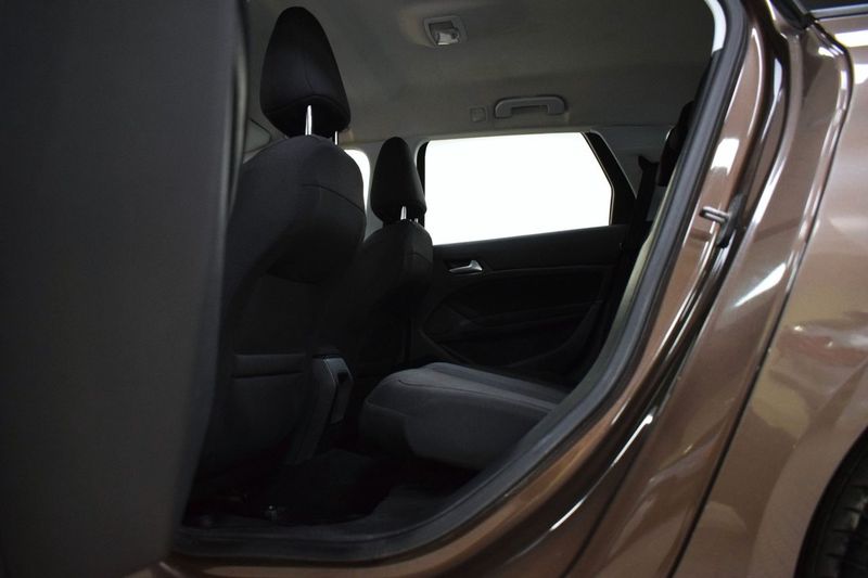 Peugeot 308 SW bild 14
