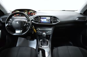 Peugeot 308 SW bild 8