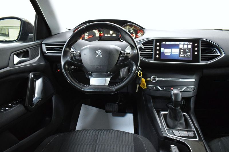 Peugeot 308 SW bild 9