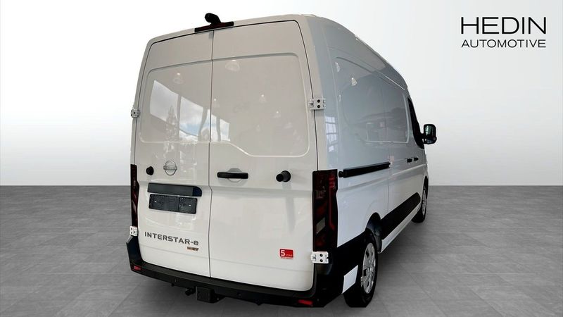 Nissan Interstar bild 2