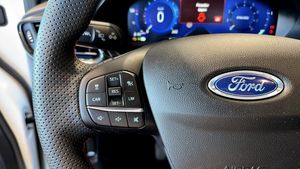 Ford Puma bild 35