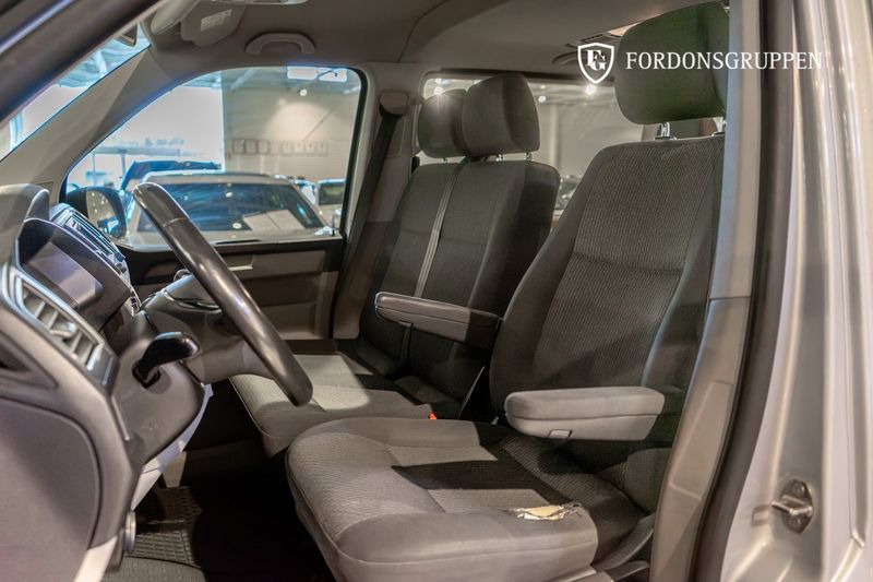 Volkswagen Caravelle bild 12