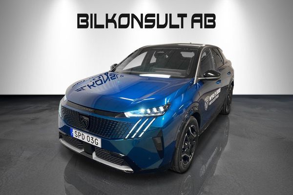 Peugeot e-3008 GT / Drag / 73 KW / 525 km - 2025