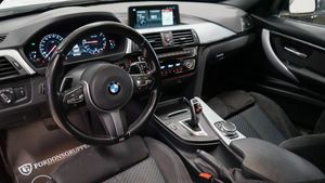 BMW 330 bild 14