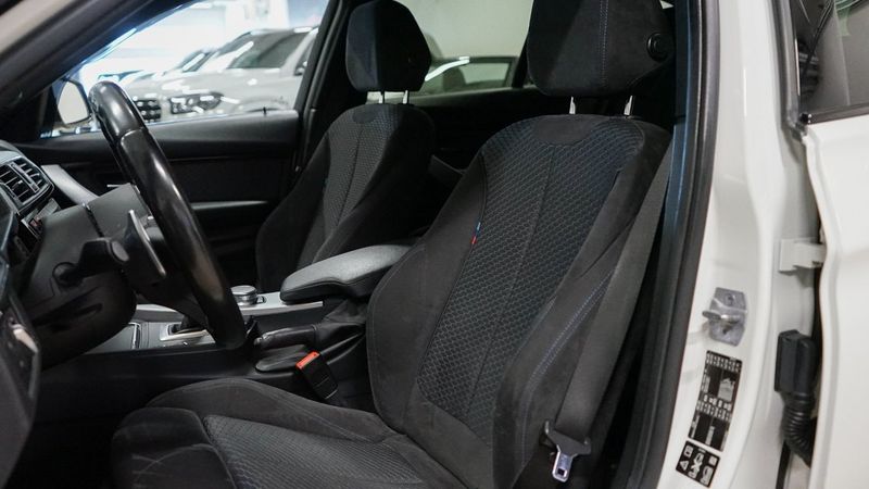 BMW 330 bild 13
