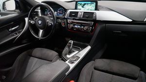 BMW 330 bild 19