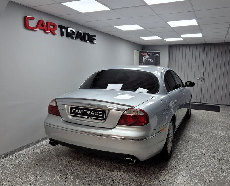 Jaguar S-Type bild 6