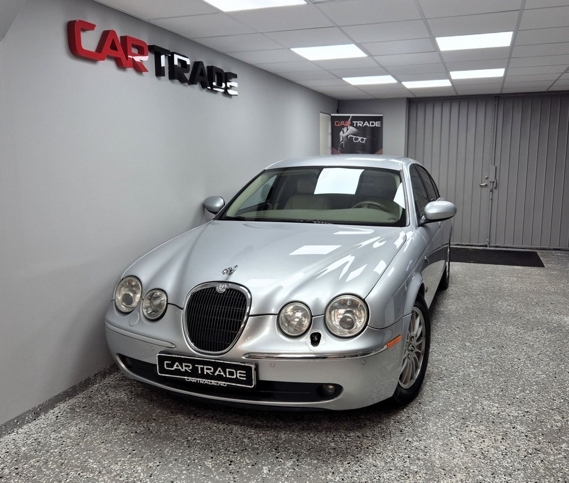Jaguar S-Type