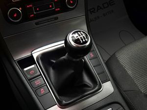 Volkswagen Passat bild 17