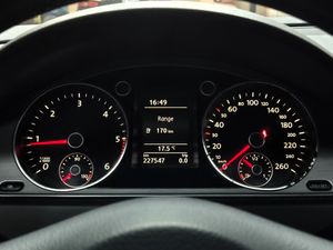 Volkswagen Passat bild 13