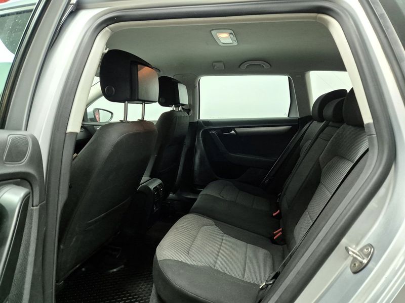 Volkswagen Passat bild 20