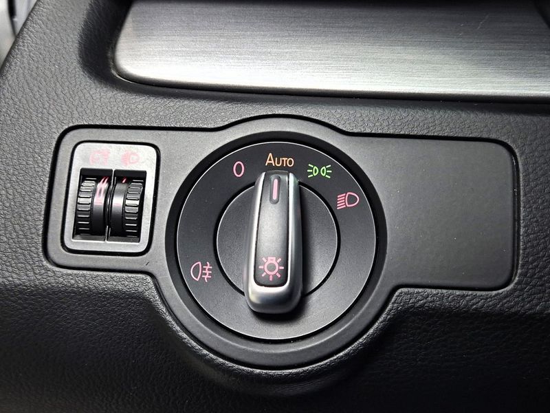 Volkswagen Passat bild 11