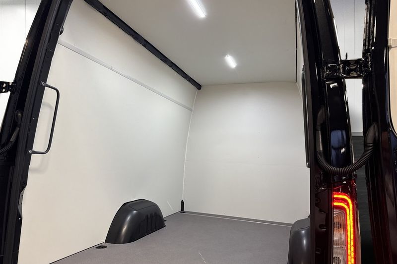 Mercedes Sprinter bild 23
