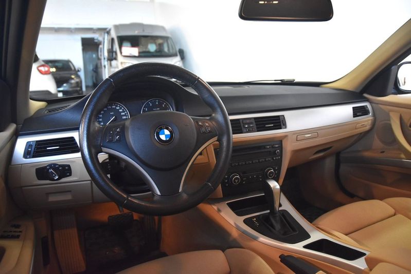 BMW 320 bild 7