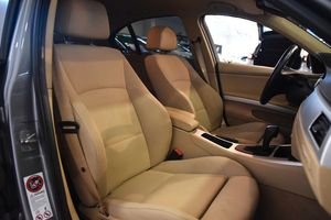 BMW 320 bild 10