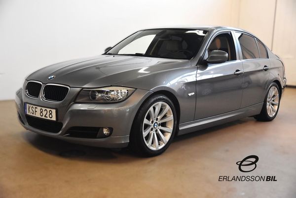 BMW 320 i Sedan Comfort, Dynamic AUTOMAT - 2010