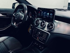 Mercedes GLA220 bild 9