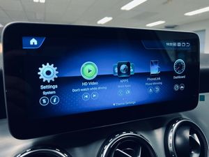 Mercedes GLA220 bild 16