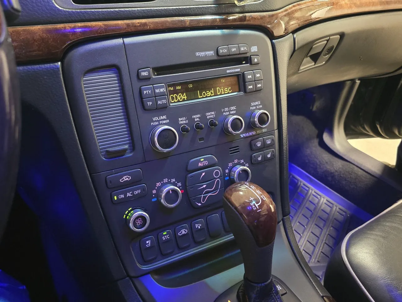 Vehicle image 23