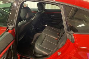BMW 330 bild 6