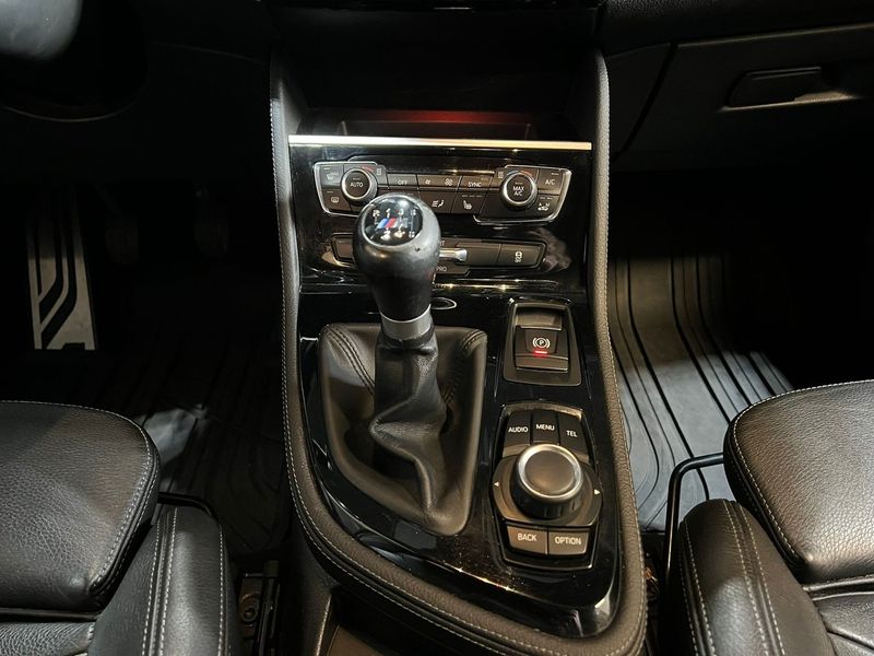 BMW 218 bild 11