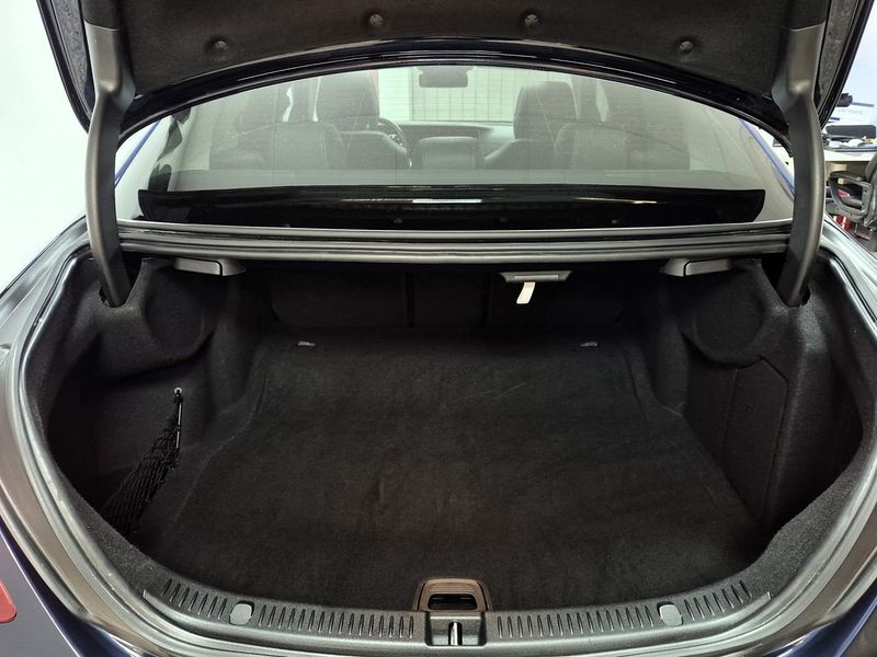 Mercedes E220 bild 7