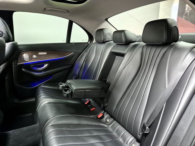 Mercedes E220 bild 25