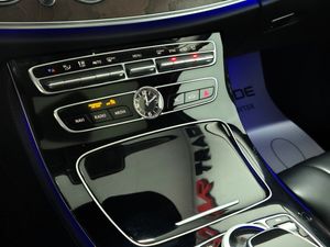 Mercedes E220 bild 19