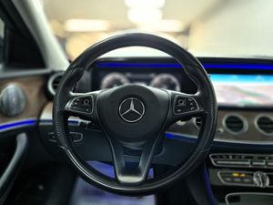 Mercedes E220 bild 15