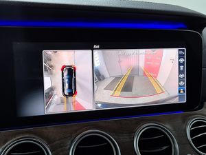 Mercedes E220 bild 18