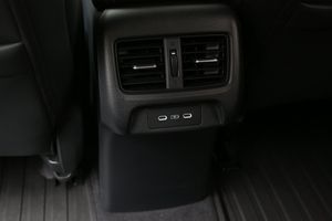 Honda ZR-V bild 8