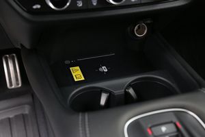 Honda ZR-V bild 24