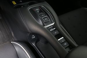Honda ZR-V bild 23