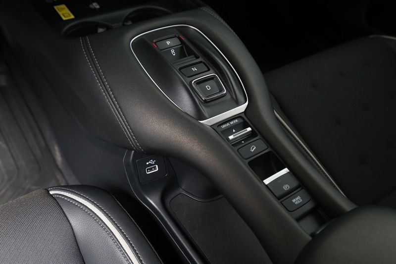 Honda ZR-V bild 23