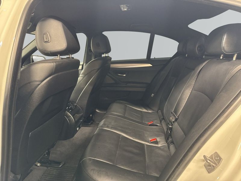 BMW 530 bild 13