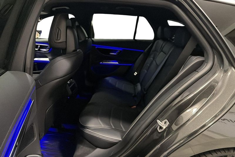 Mercedes E300 bild 10