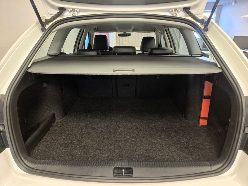 Skoda Octavia bild 7