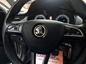 Skoda Octavia bild 14