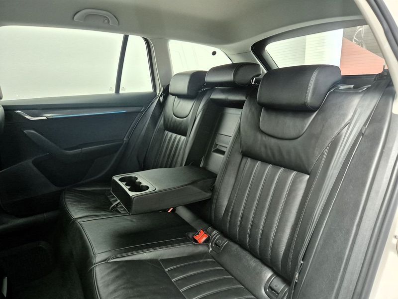 Skoda Octavia bild 23