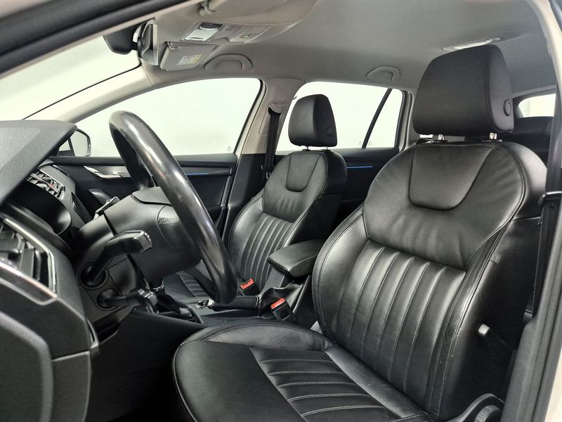 Skoda Octavia bild 9